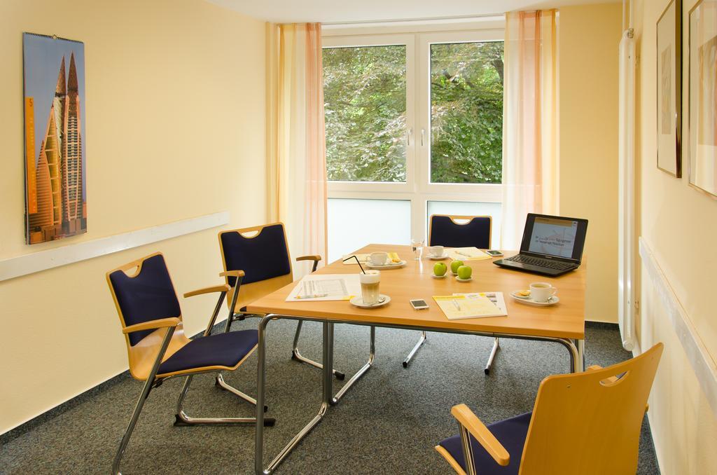 In Via Hotel Paderborn Extérieur photo